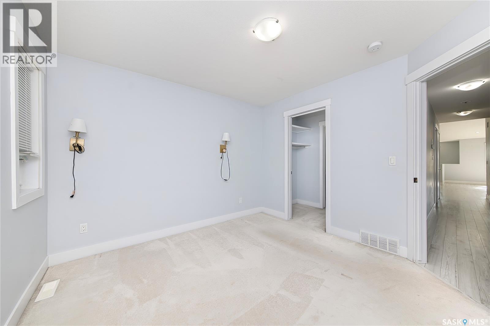 3742 33rd Street W Property Photo 15