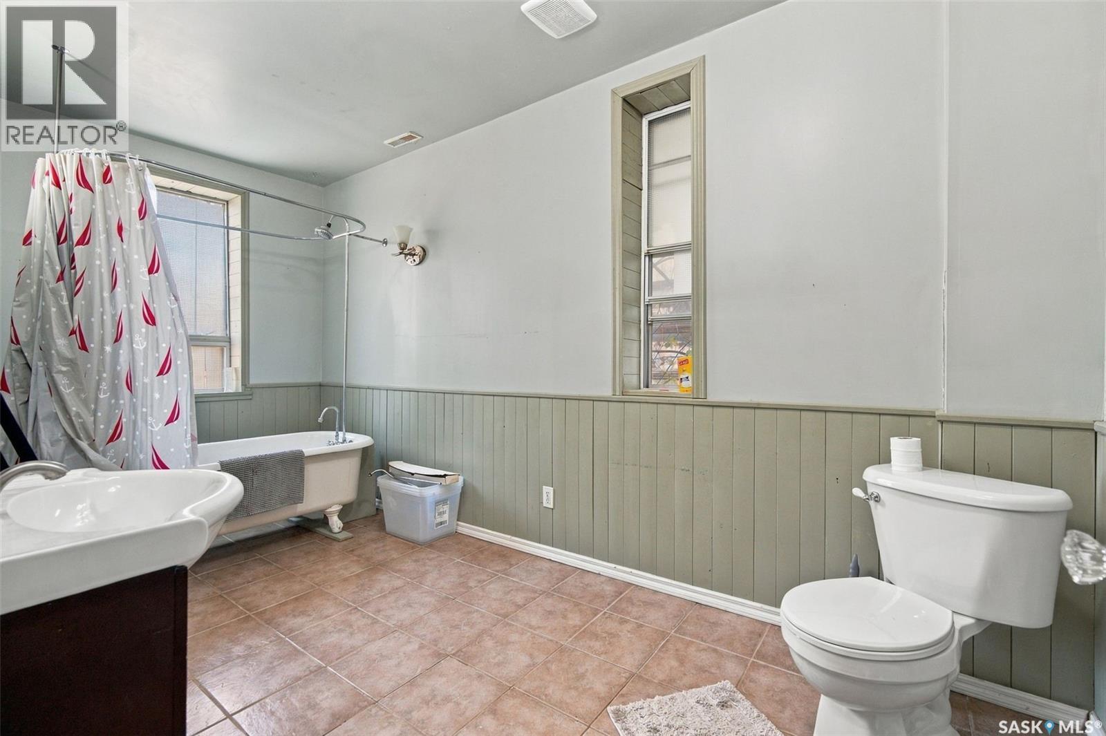 1371 Princess Street Property Photo 19
