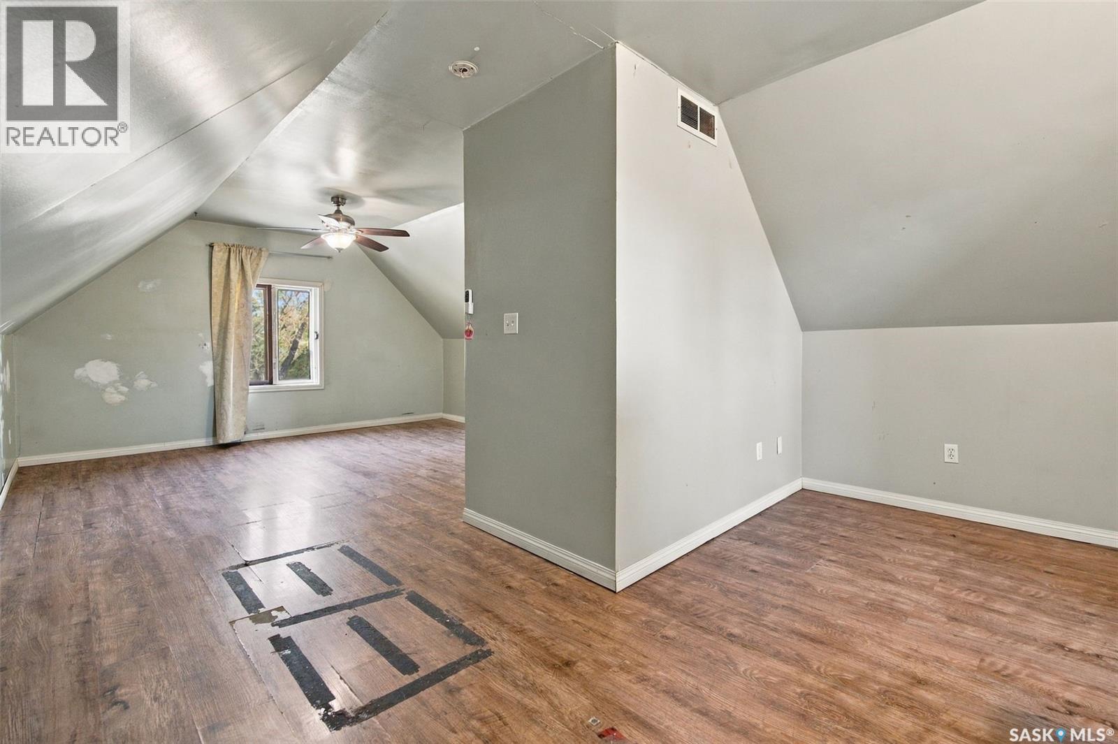 1371 Princess Street Property Photo 30