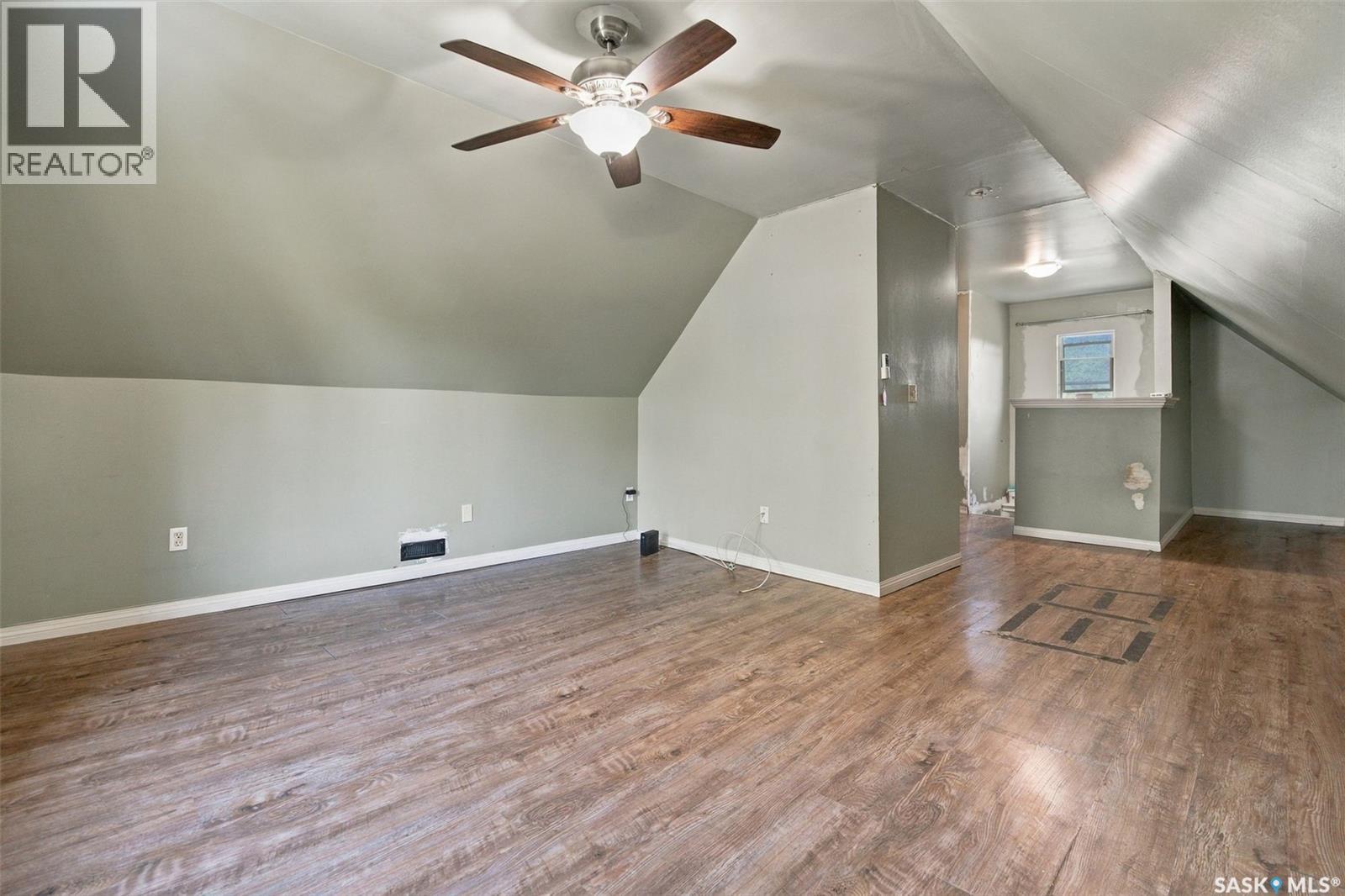 1371 Princess Street Property Photo 32