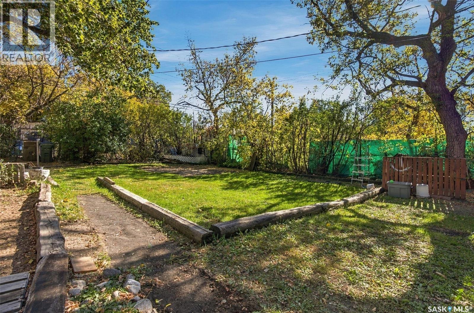 1371 Princess Street Property Photo 36
