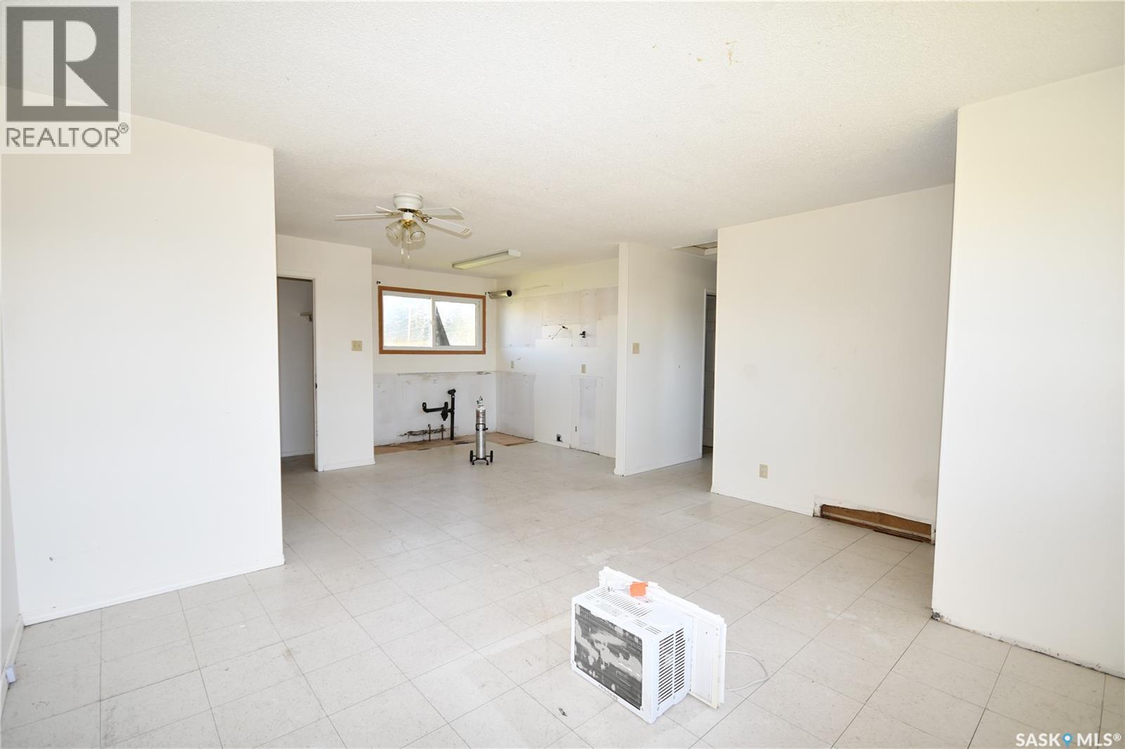205 6th Avenue N Property Photo 5