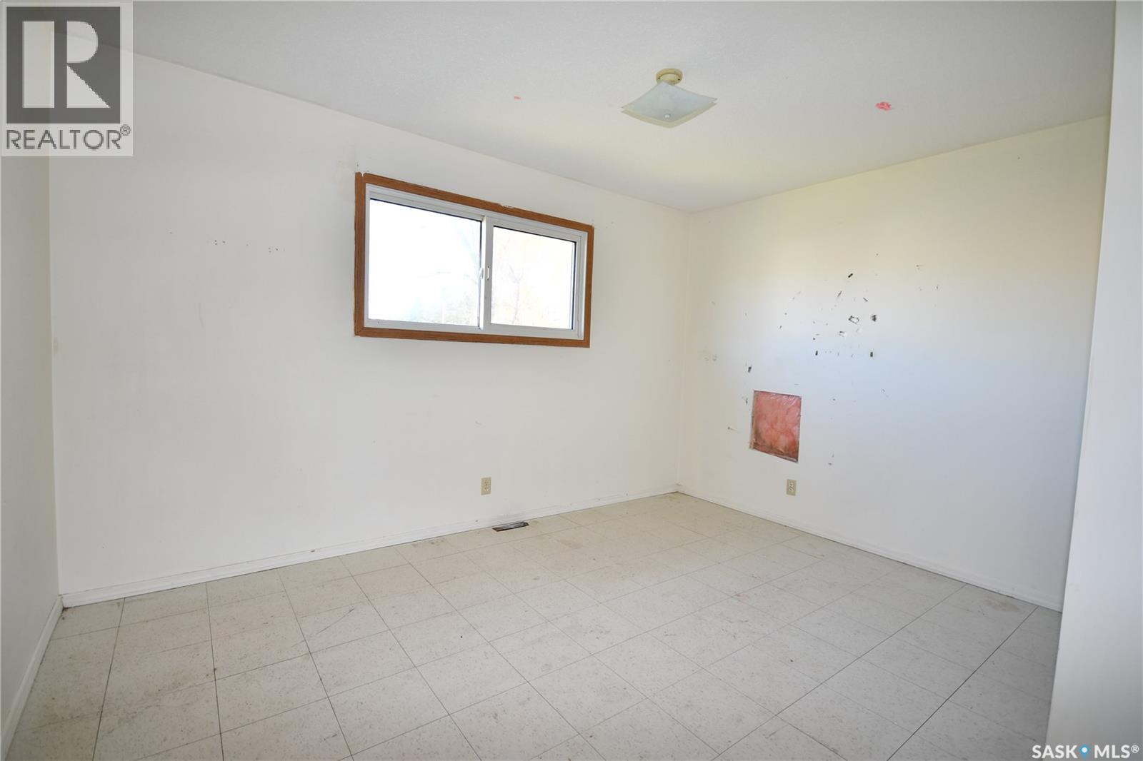 205 6th Avenue N Property Photo 7