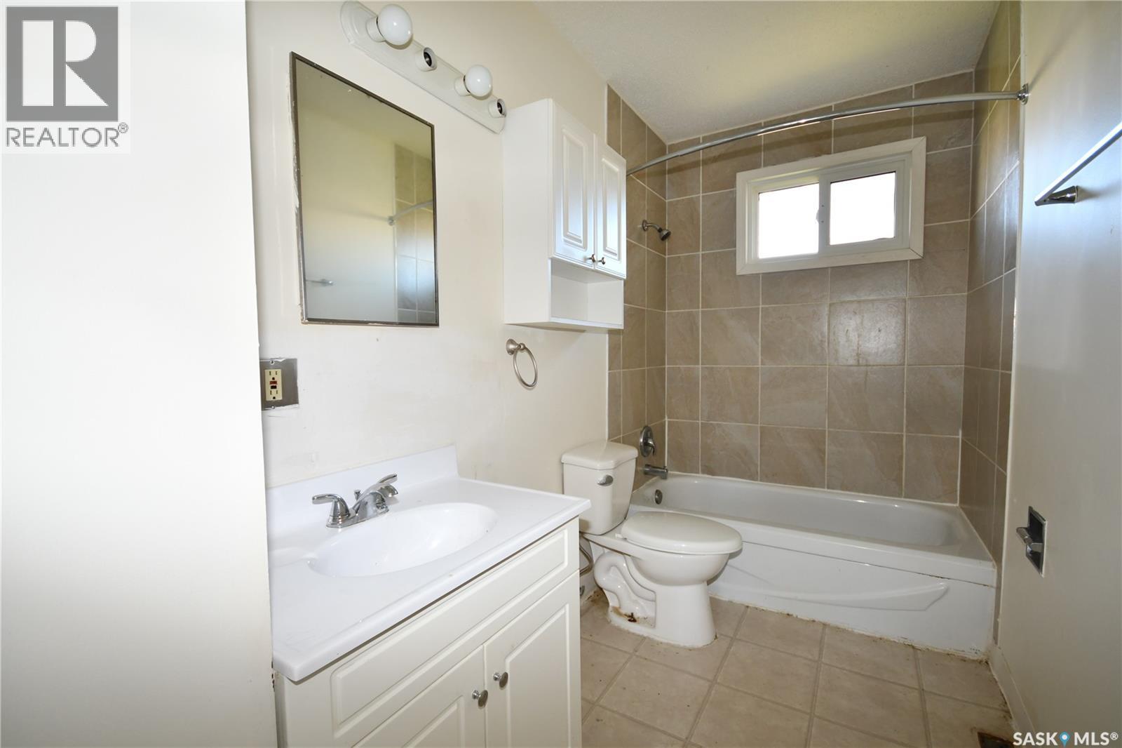 205 6th Avenue N Property Photo 13