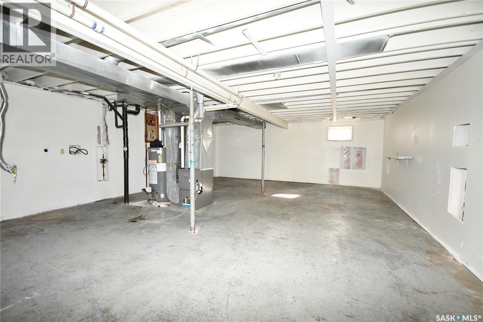 205 6th Avenue N Property Photo 15