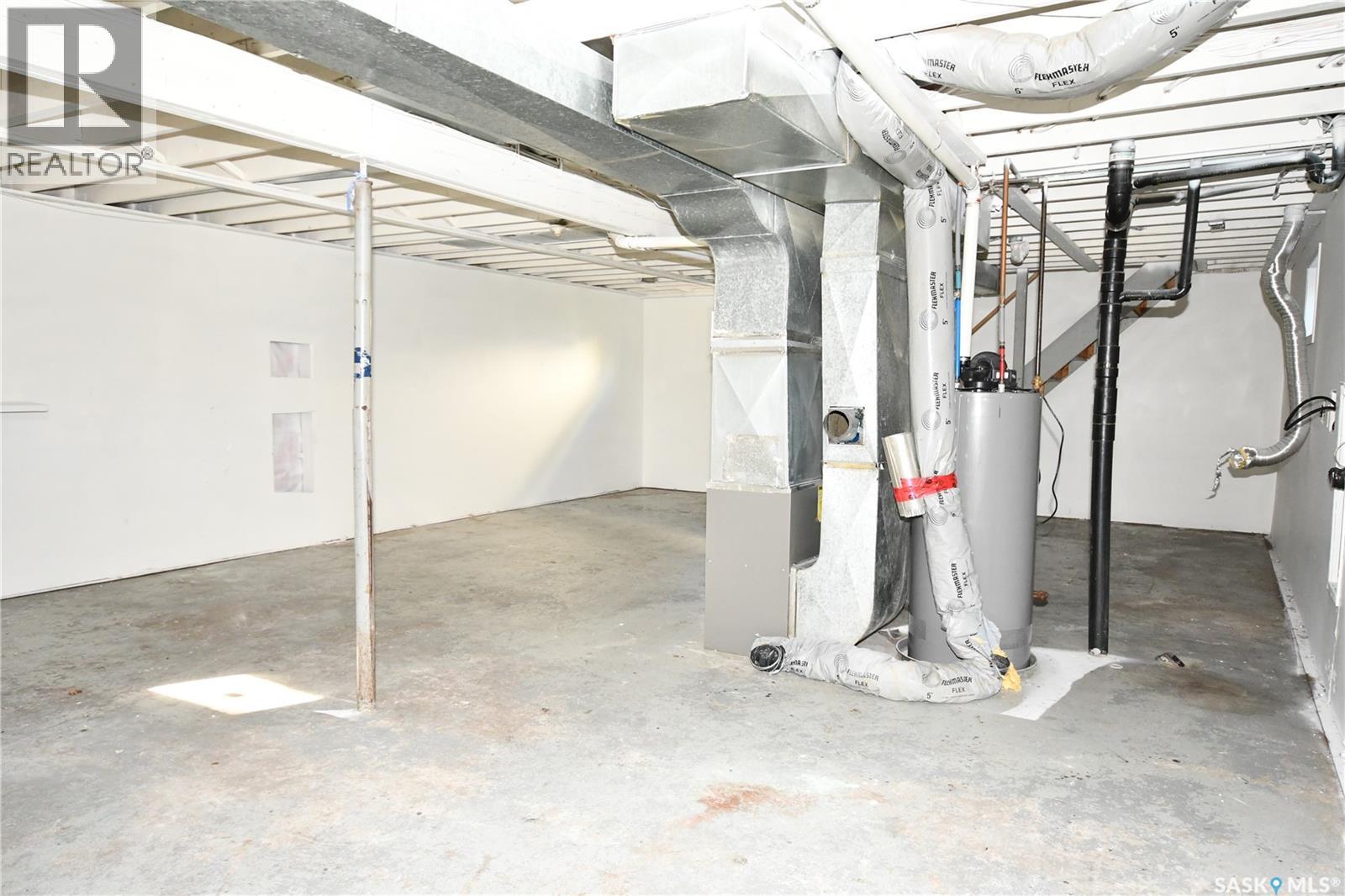 205 6th Avenue N Property Photo 17