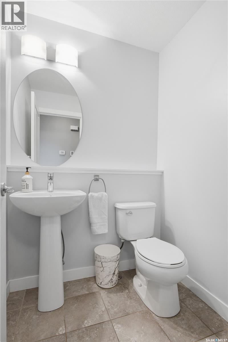338 Pichler Crescent Property Photo 5