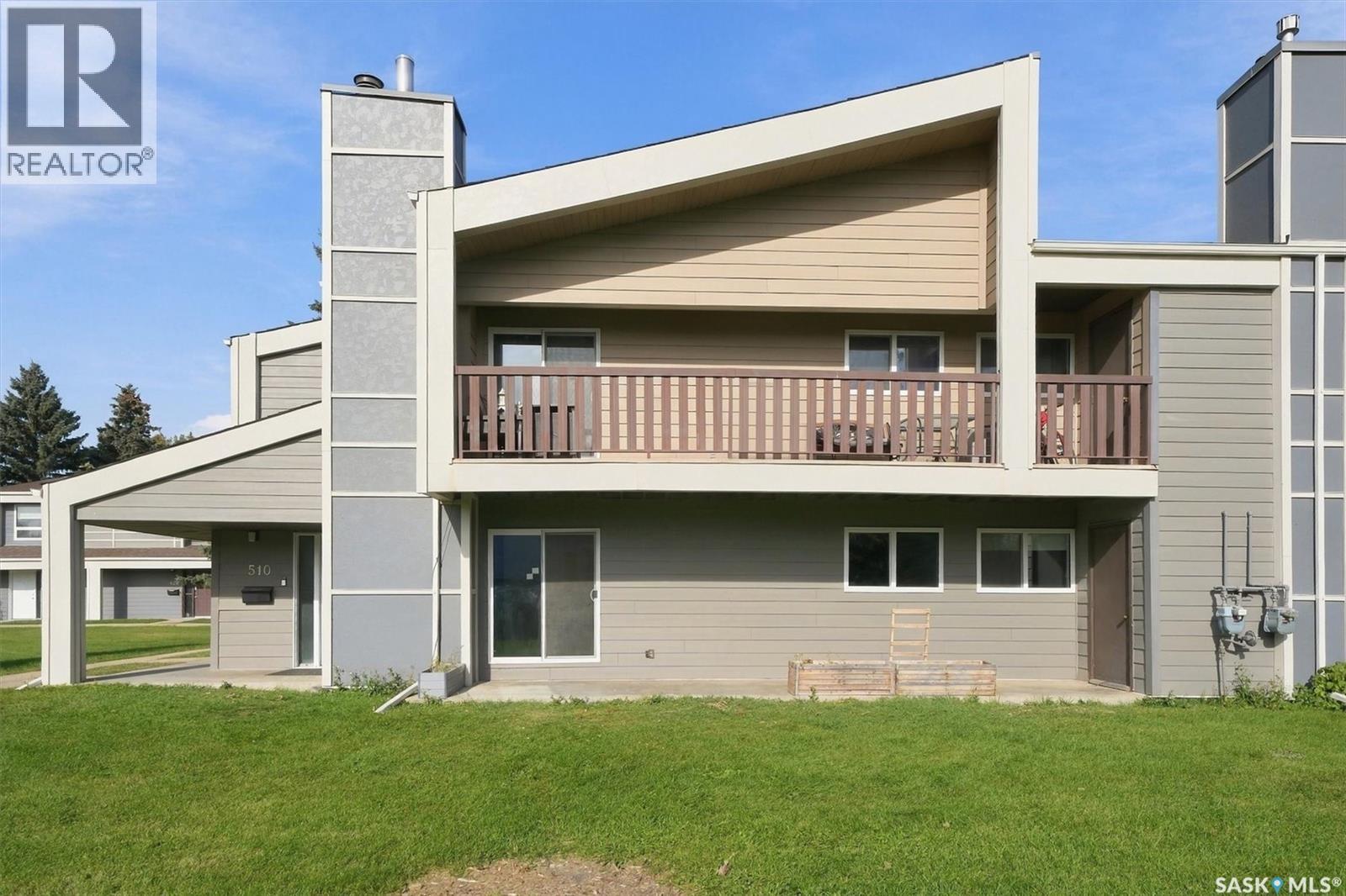 510 510 Prairie Avenue Property Photo 2