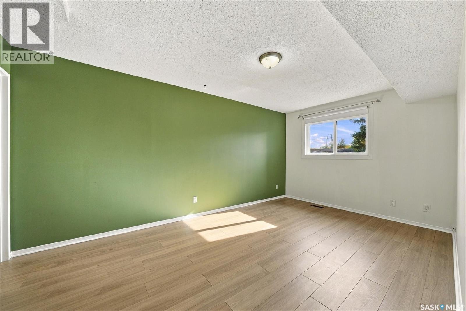 510 510 Prairie Avenue Property Photo 17
