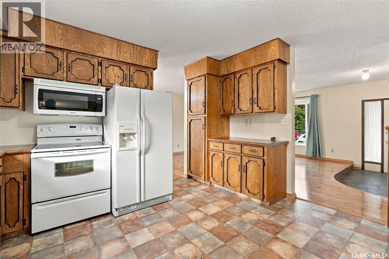 522 Delaronde Road Property Photo 12