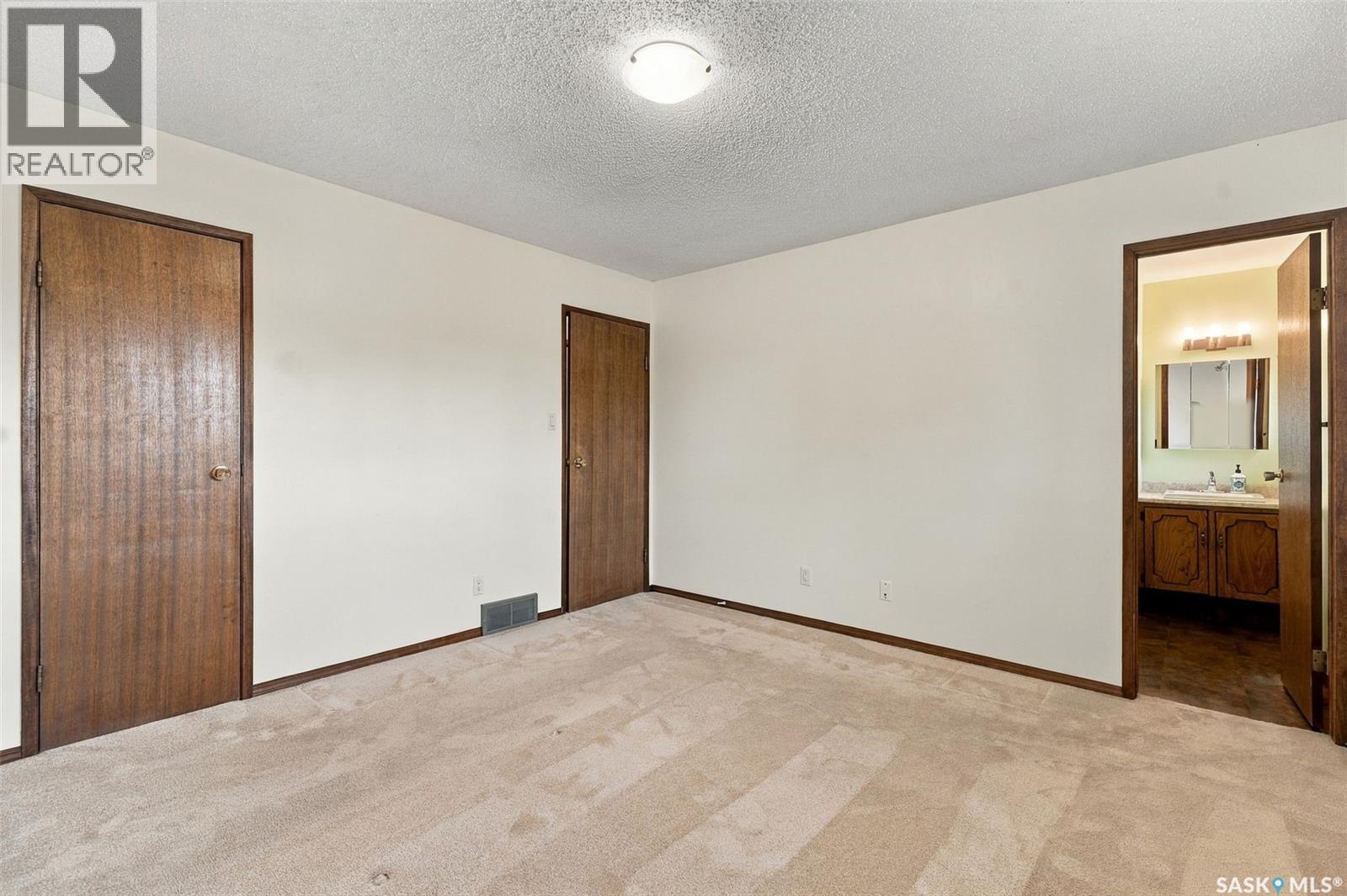 522 Delaronde Road Property Photo 24