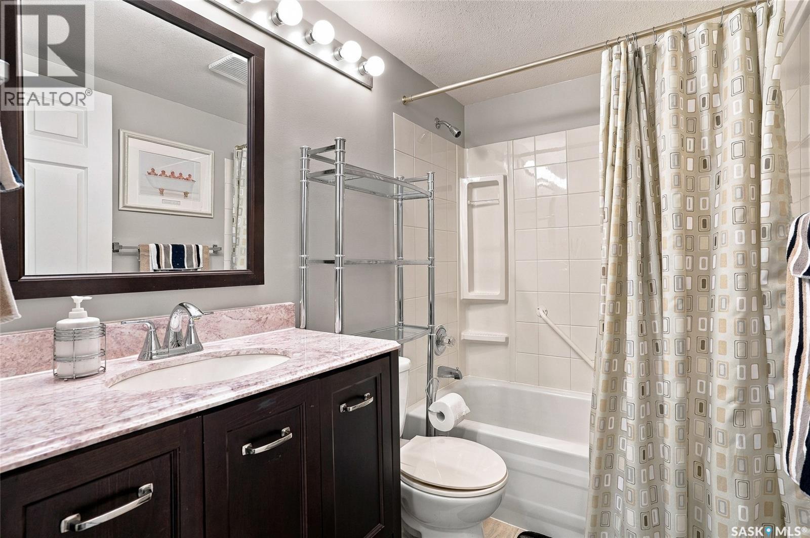 204 214 Ross Avenue Property Photo 13