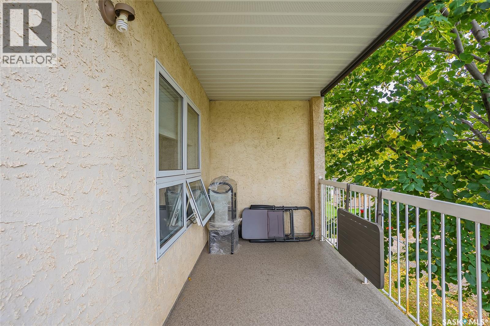 204 214 Ross Avenue Property Photo 22