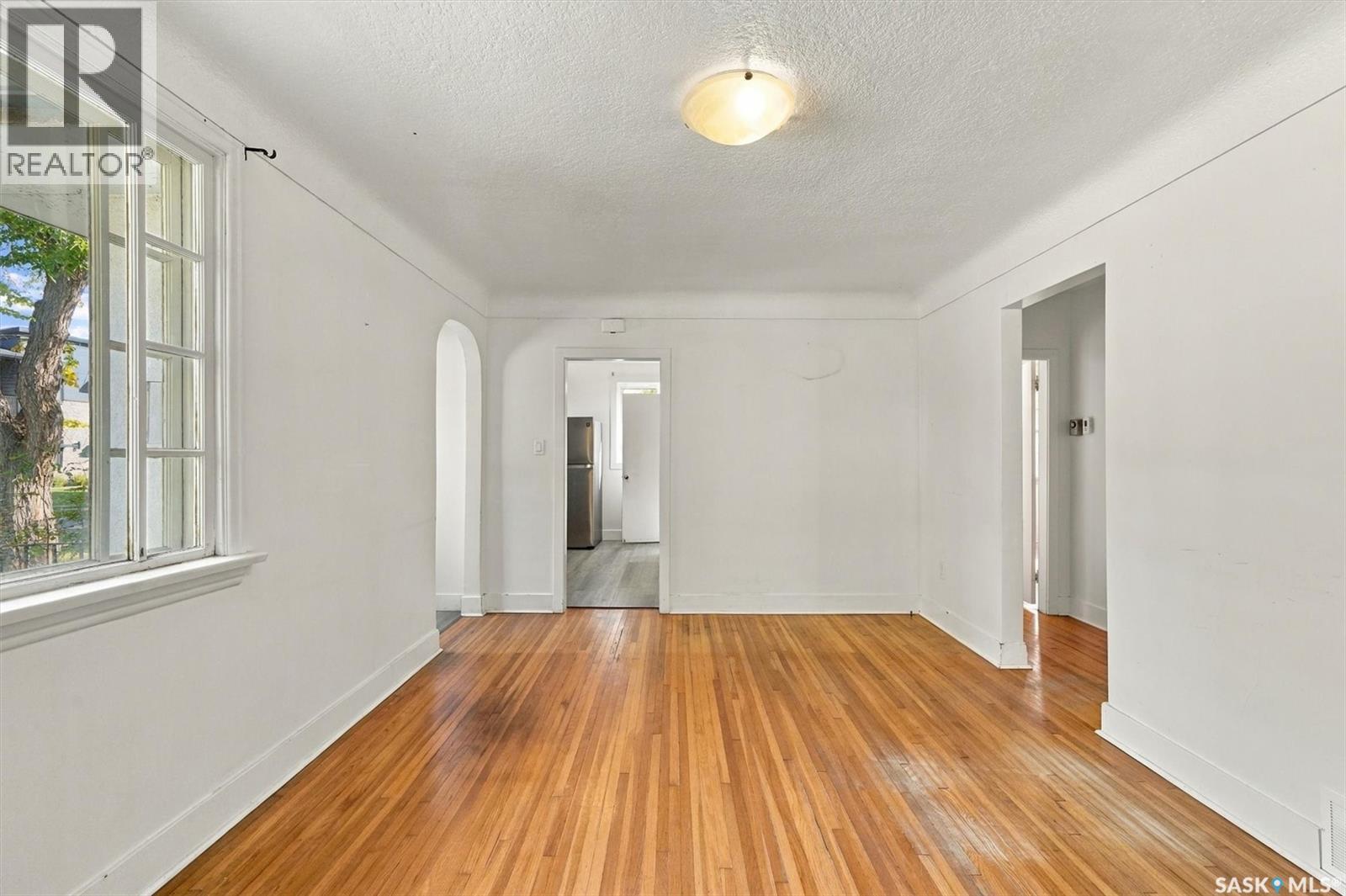 109 108th Street W Property Photo 8