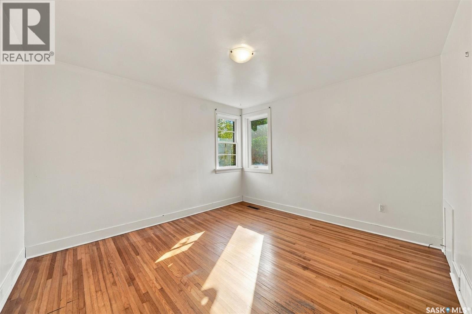 109 108th Street W Property Photo 15