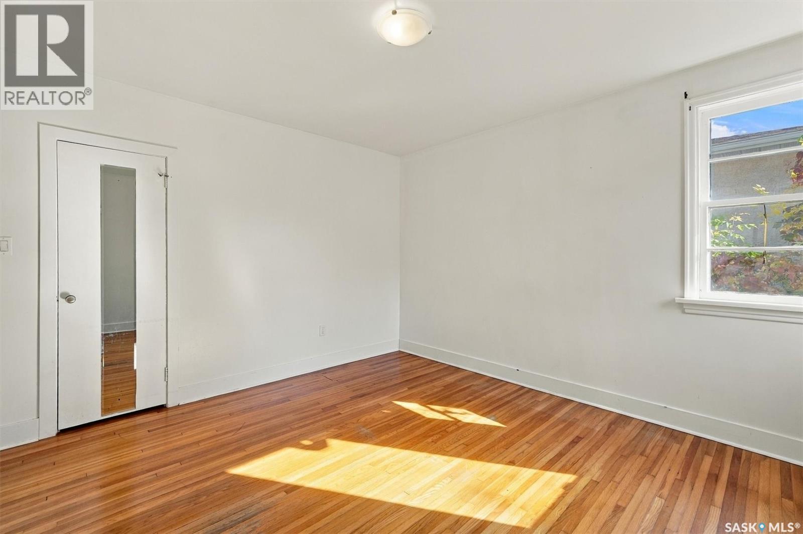 109 108th Street W Property Photo 17