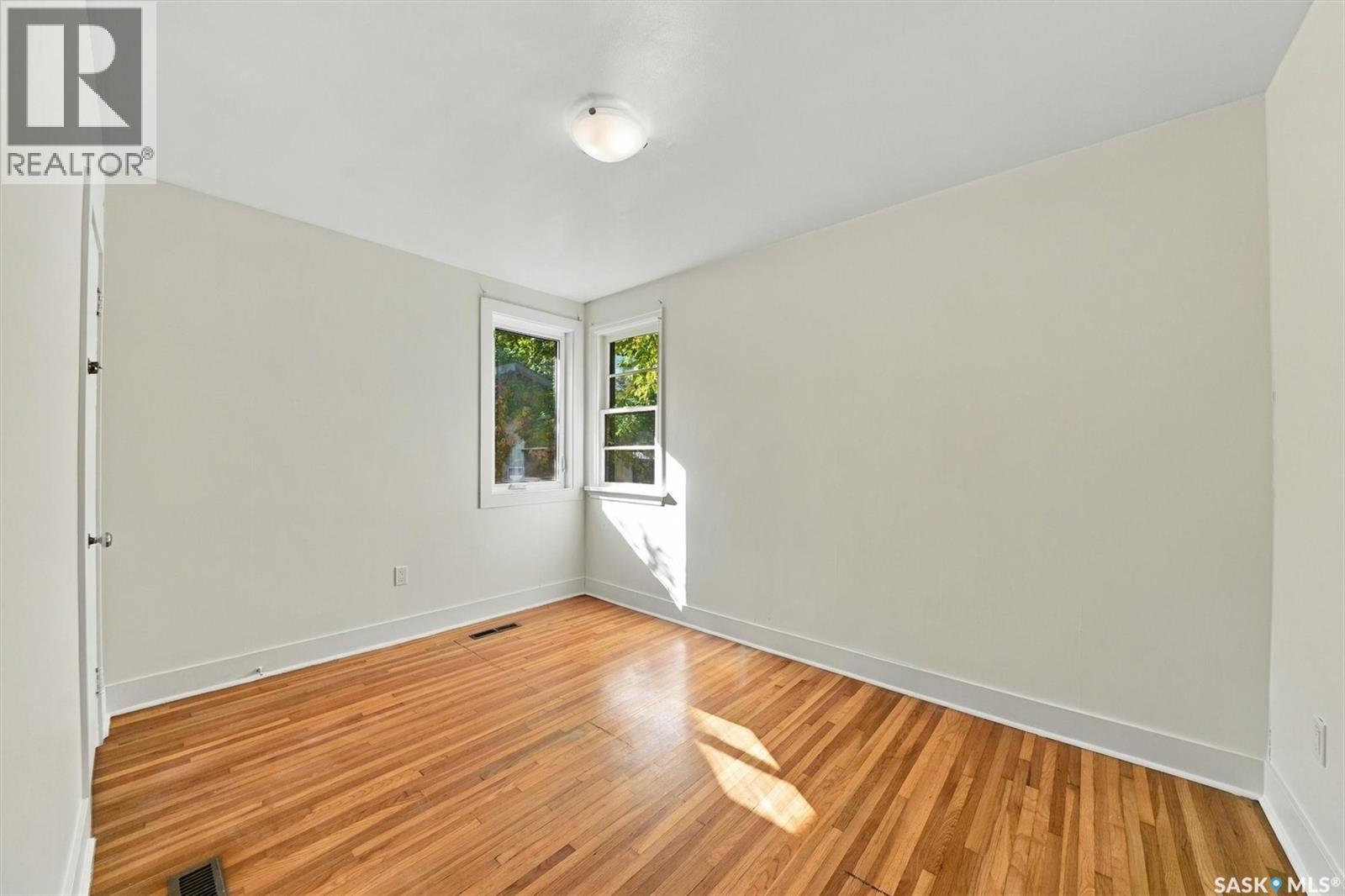 109 108th Street W Property Photo 21