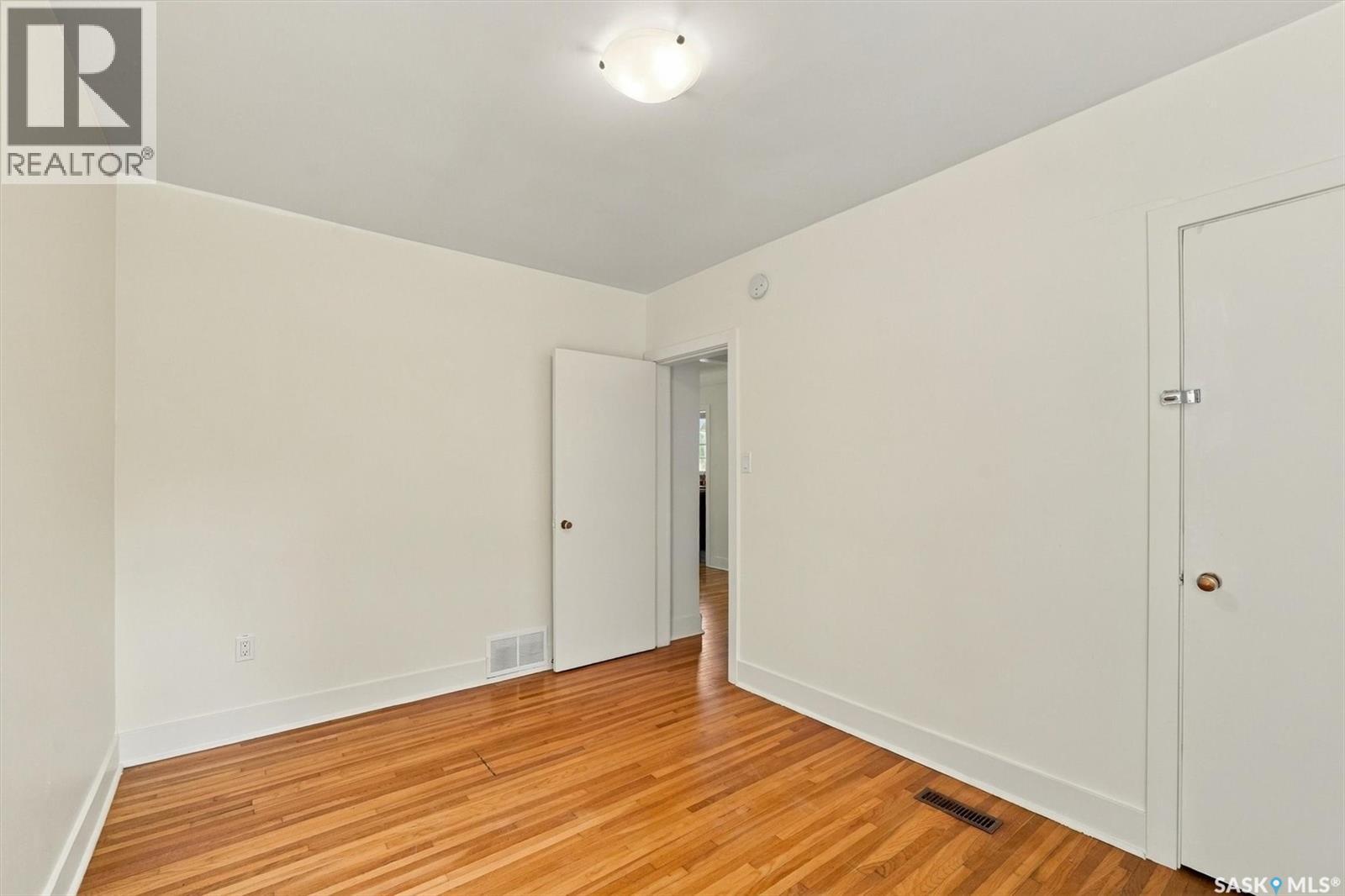 109 108th Street W Property Photo 23