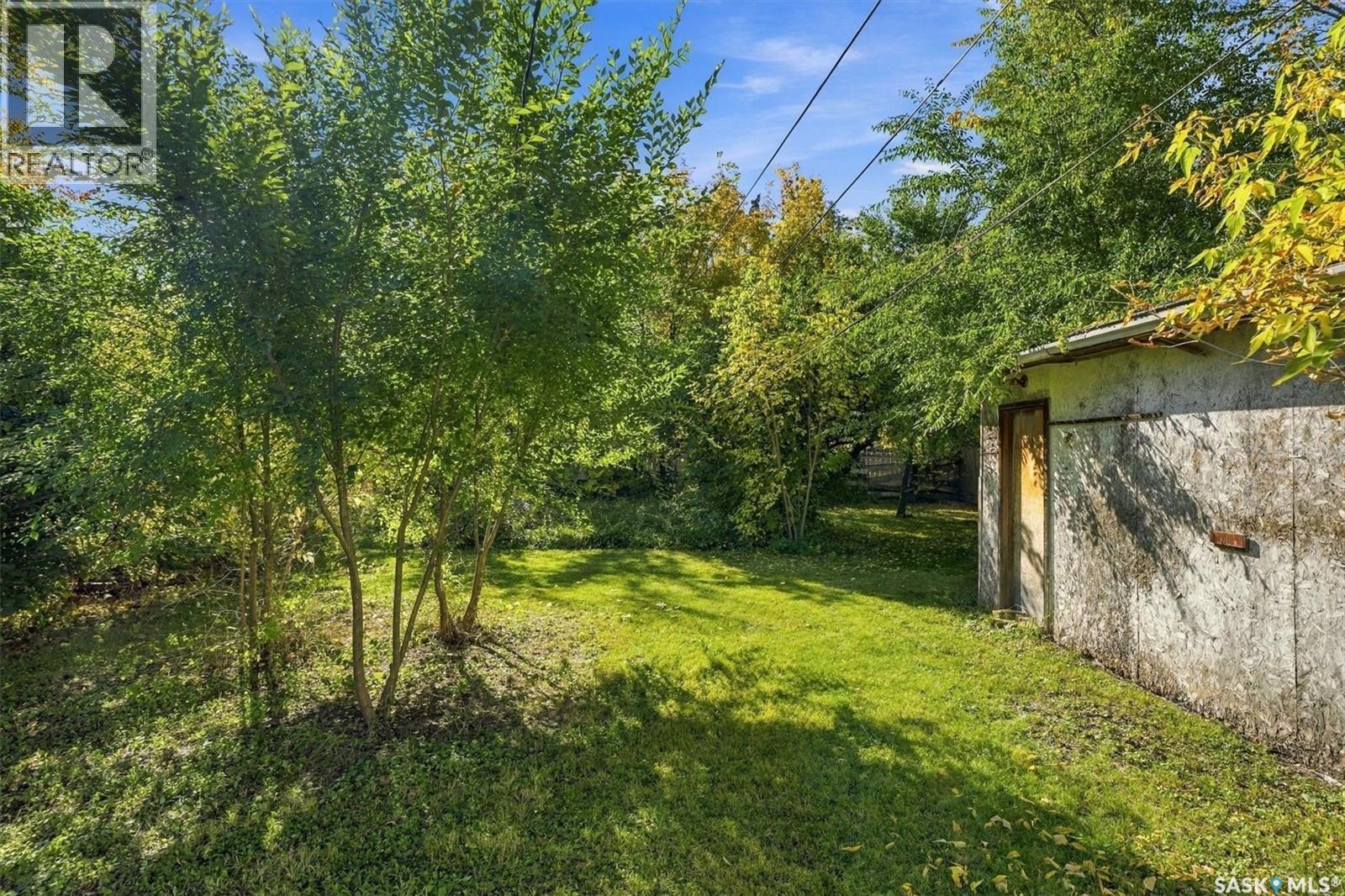 109 108th Street W Property Photo 37