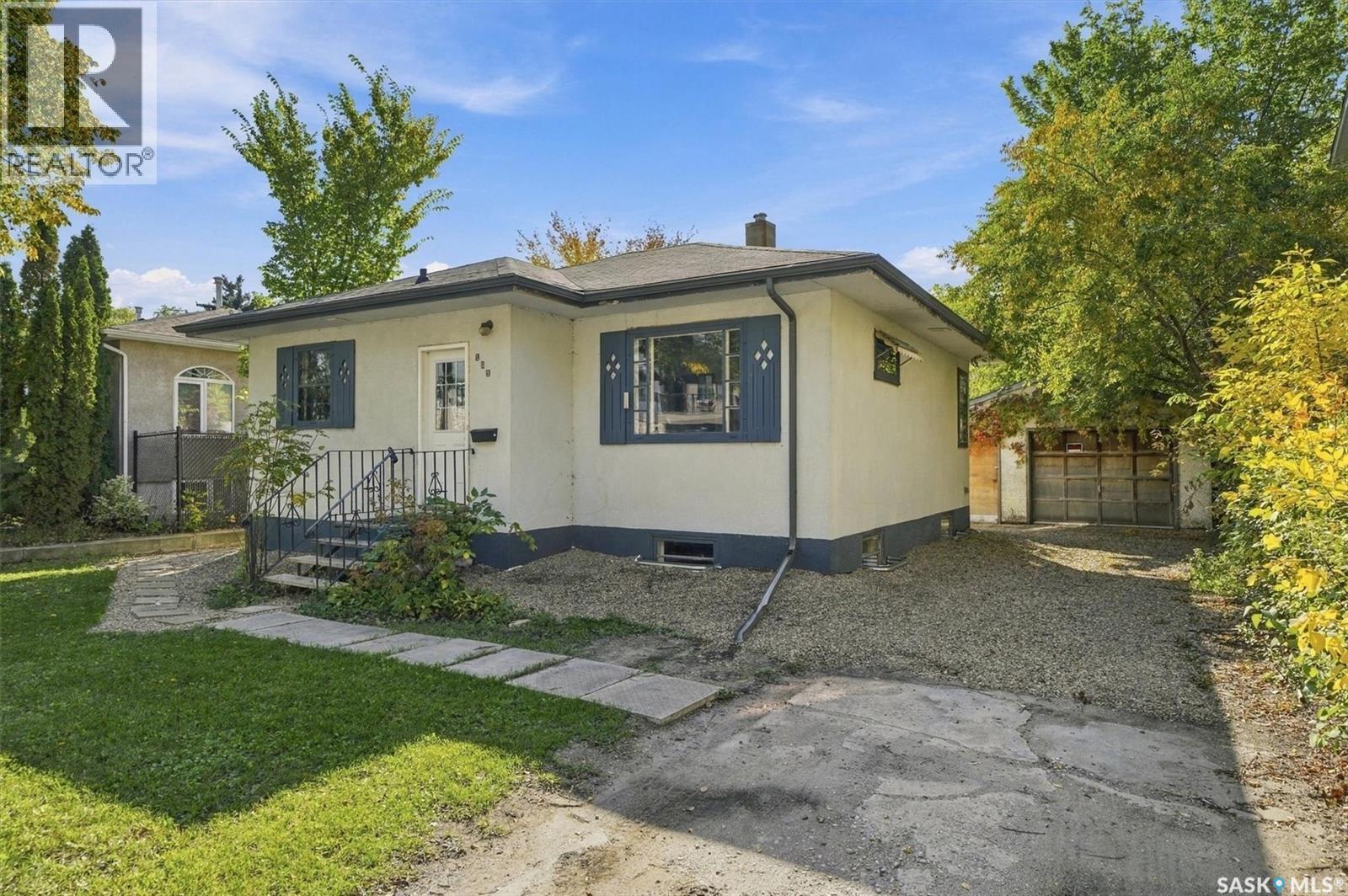 109 108th Street W Property Photo 40
