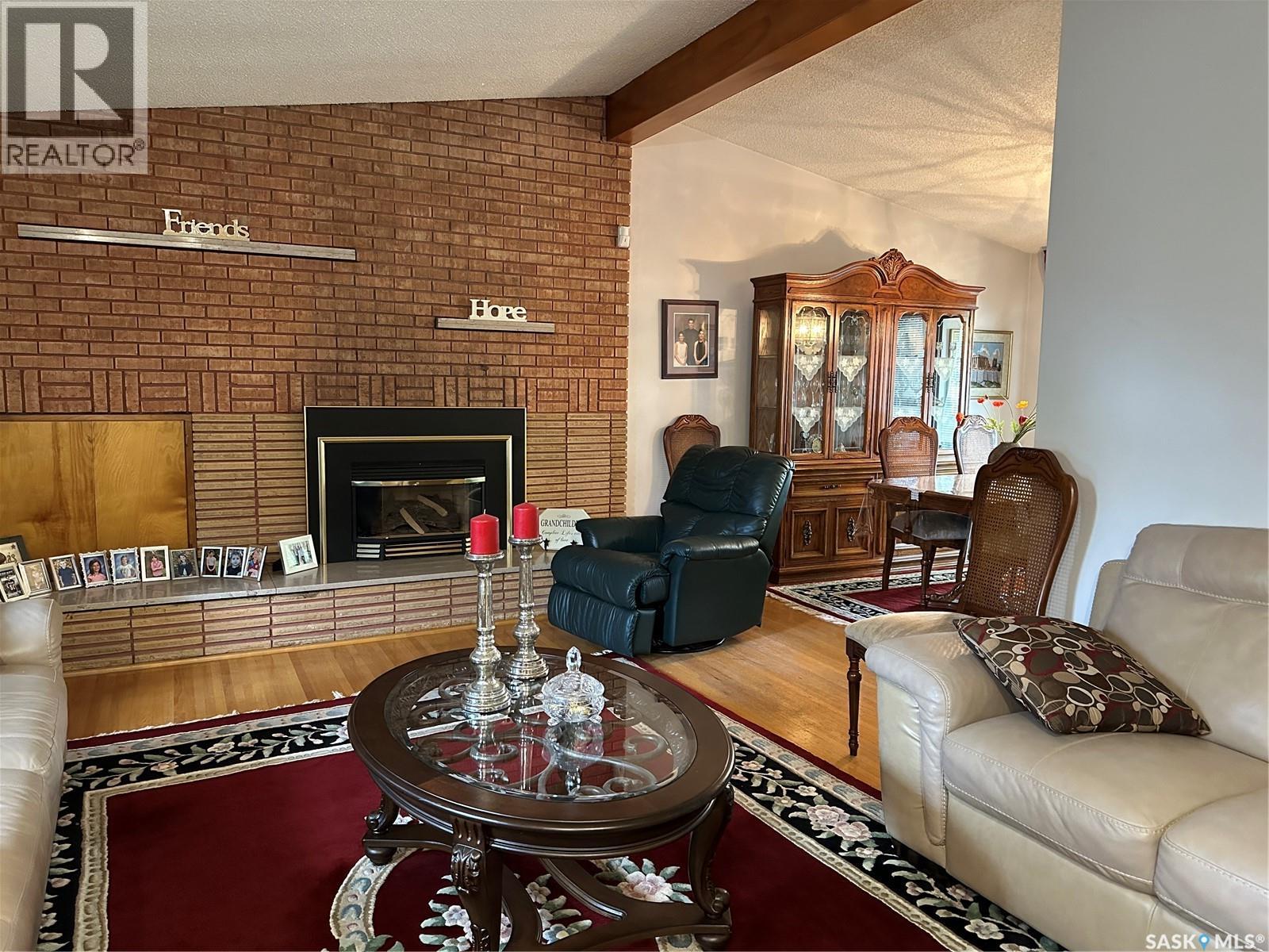 503 9th Street Ne Property Photo 3