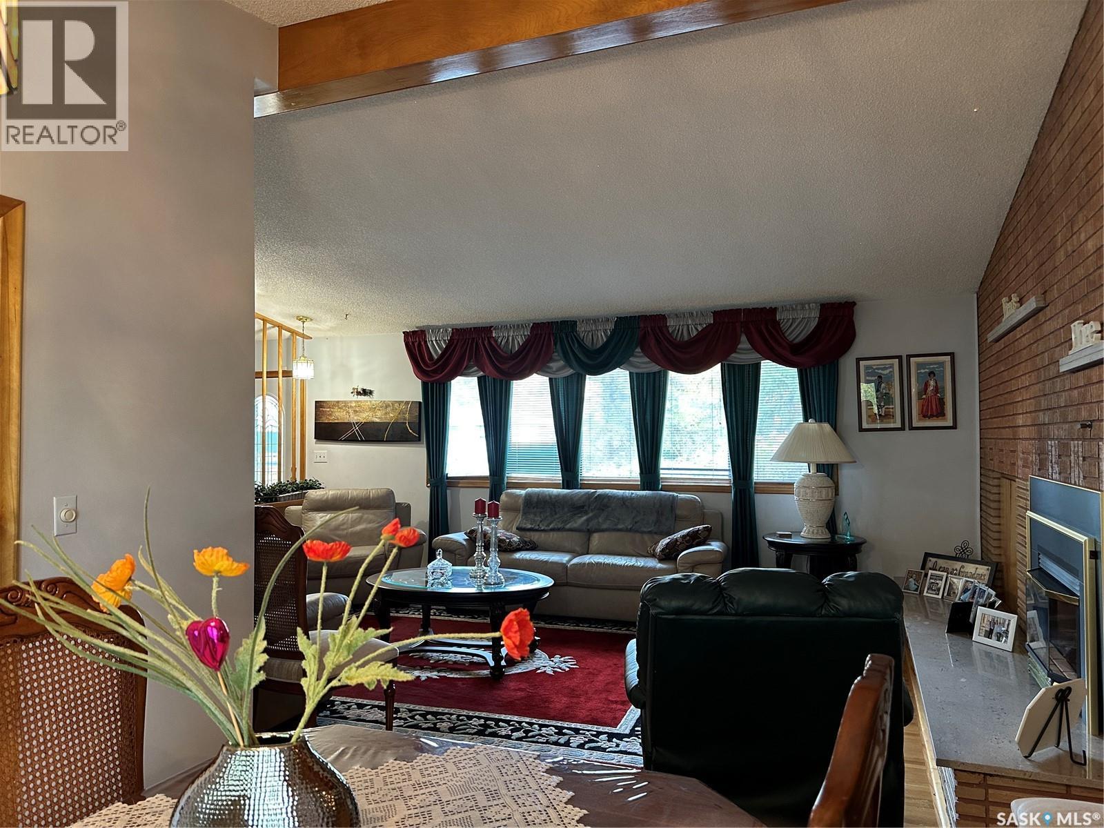 503 9th Street Ne Property Photo 8