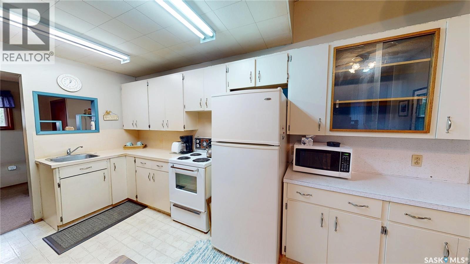 100 Lonsdale Street Property Photo 7
