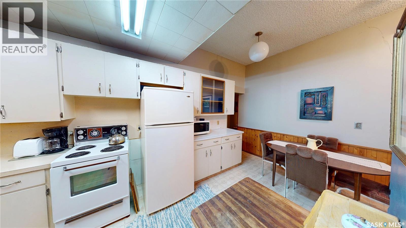 100 Lonsdale Street Property Photo 8
