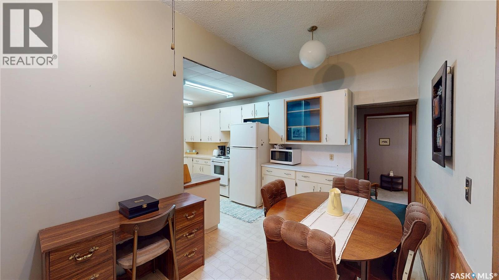 100 Lonsdale Street Property Photo 11