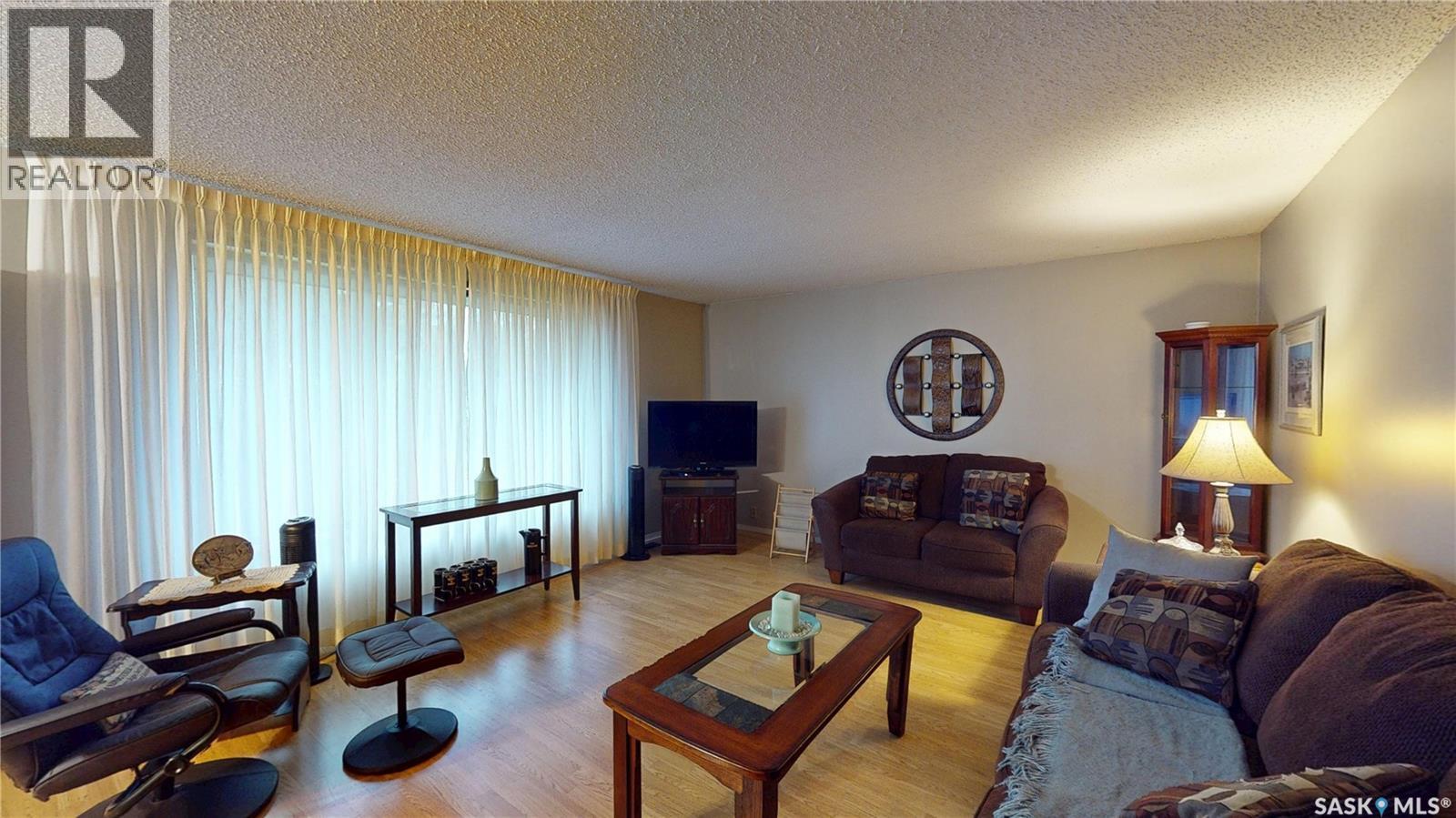 100 Lonsdale Street Property Photo 14