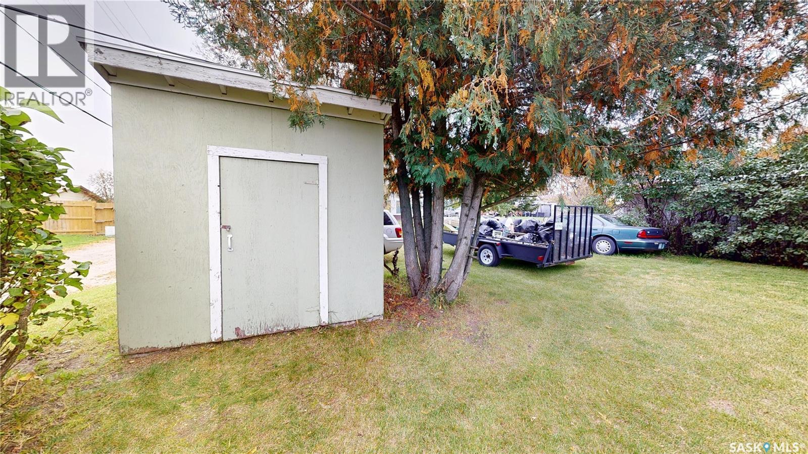 100 Lonsdale Street Property Photo 37