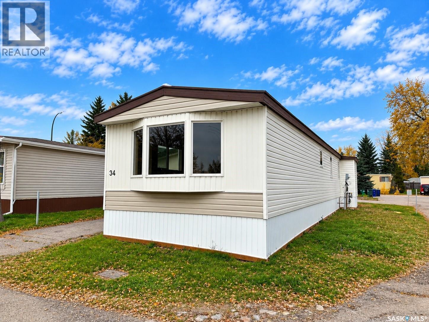 34 1035 Boychuk Drive Property Photo 2
