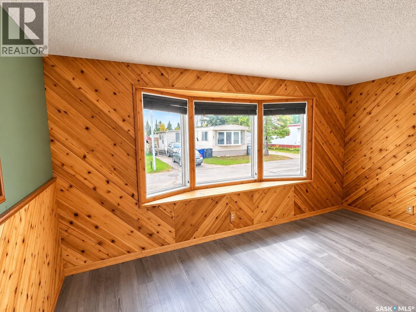 34 1035 Boychuk Drive Property Photo 21