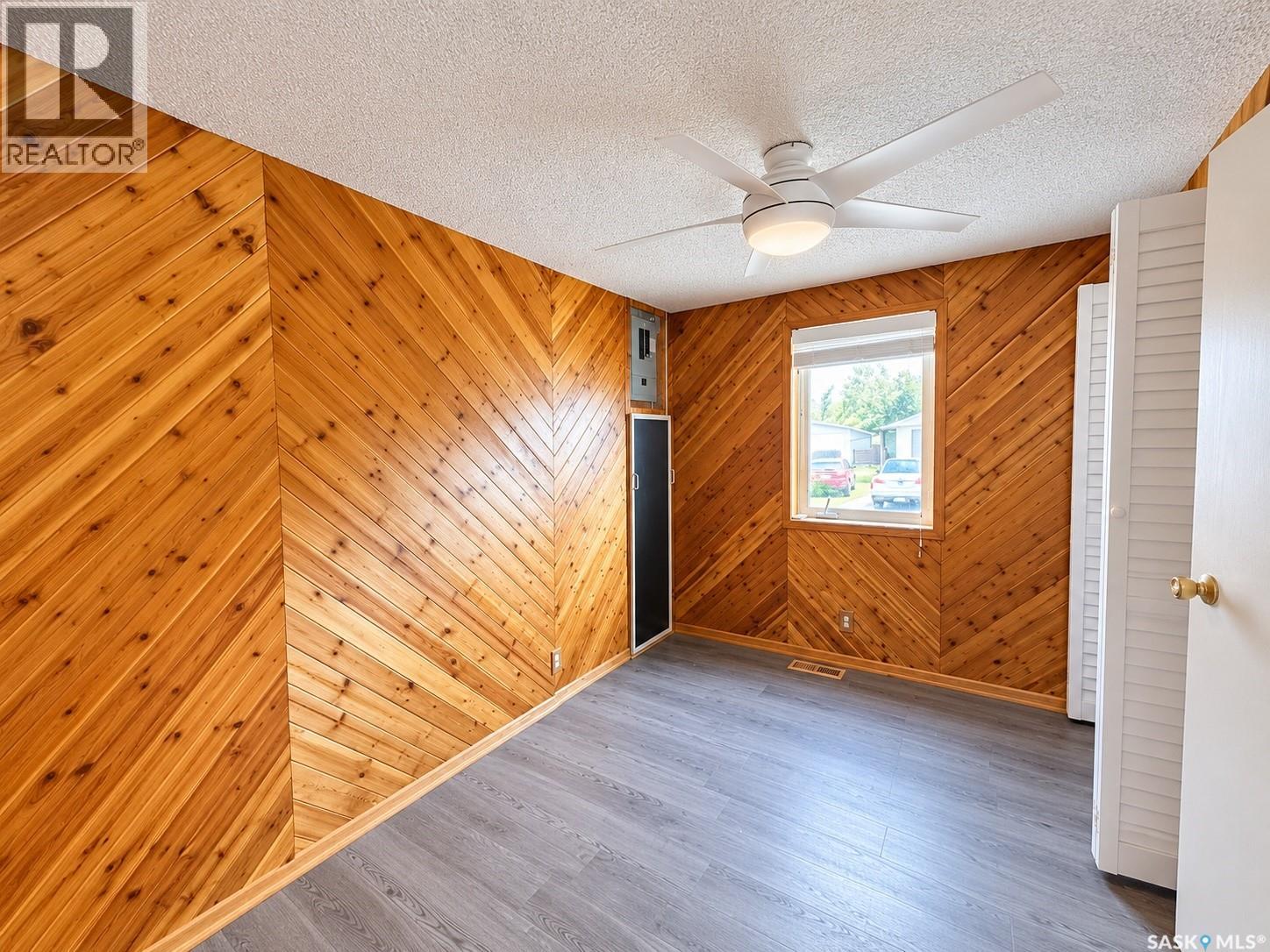 34 1035 Boychuk Drive Property Photo 30