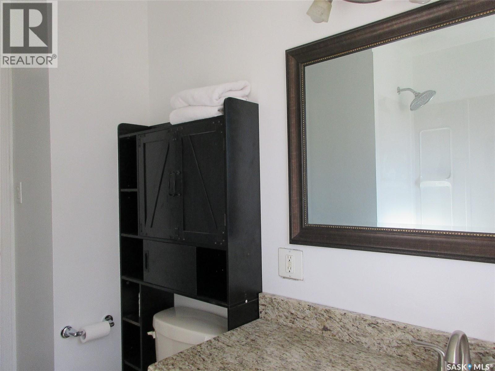 858 Worobetz Crescent N Property Photo 34
