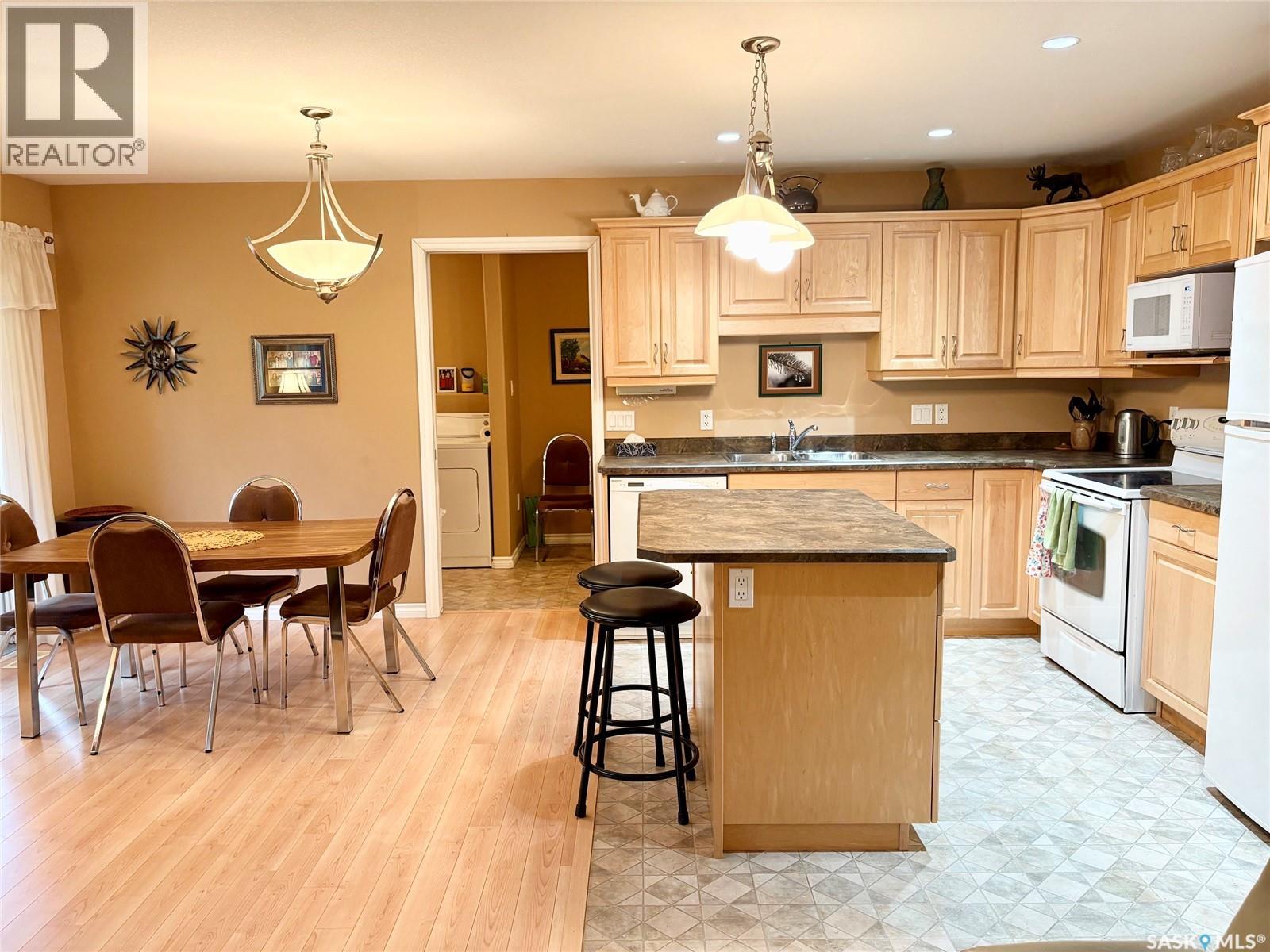 142 Manitoba Avenue Property Photo 7