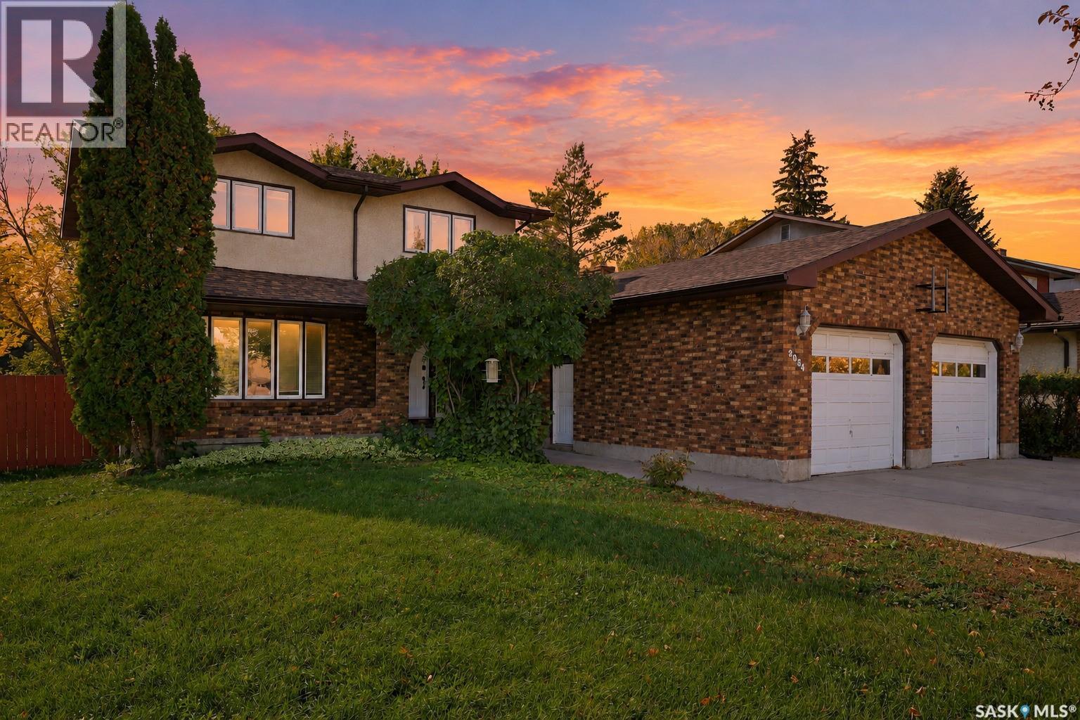 2054 Braun Bay E Property Photo 2