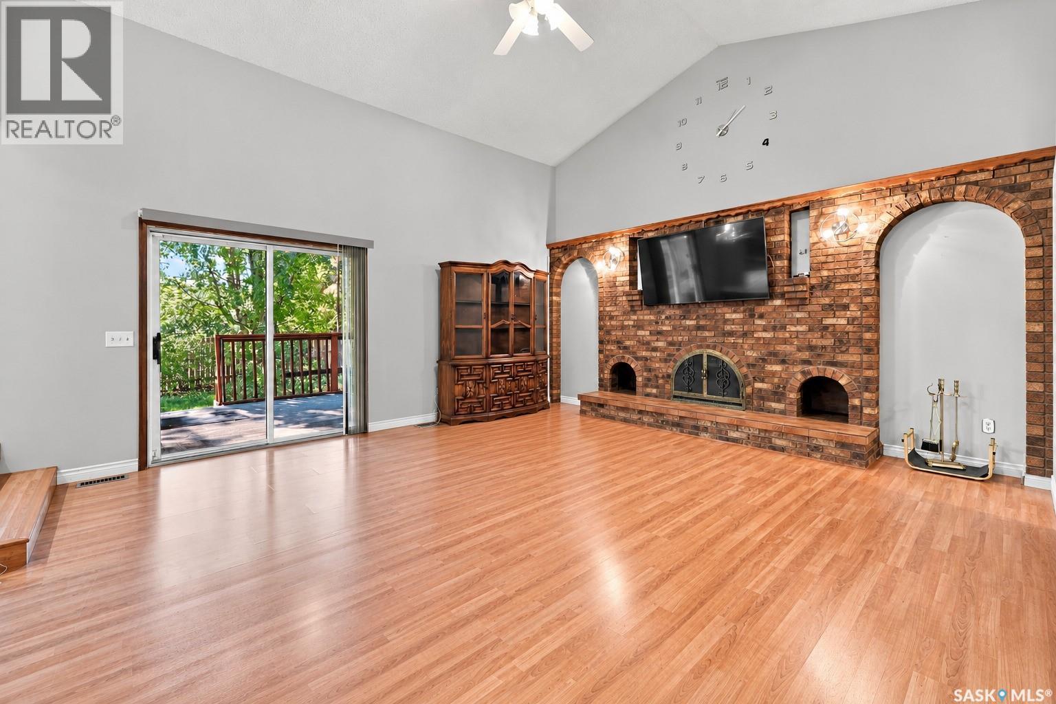 2054 Braun Bay E Property Photo 15