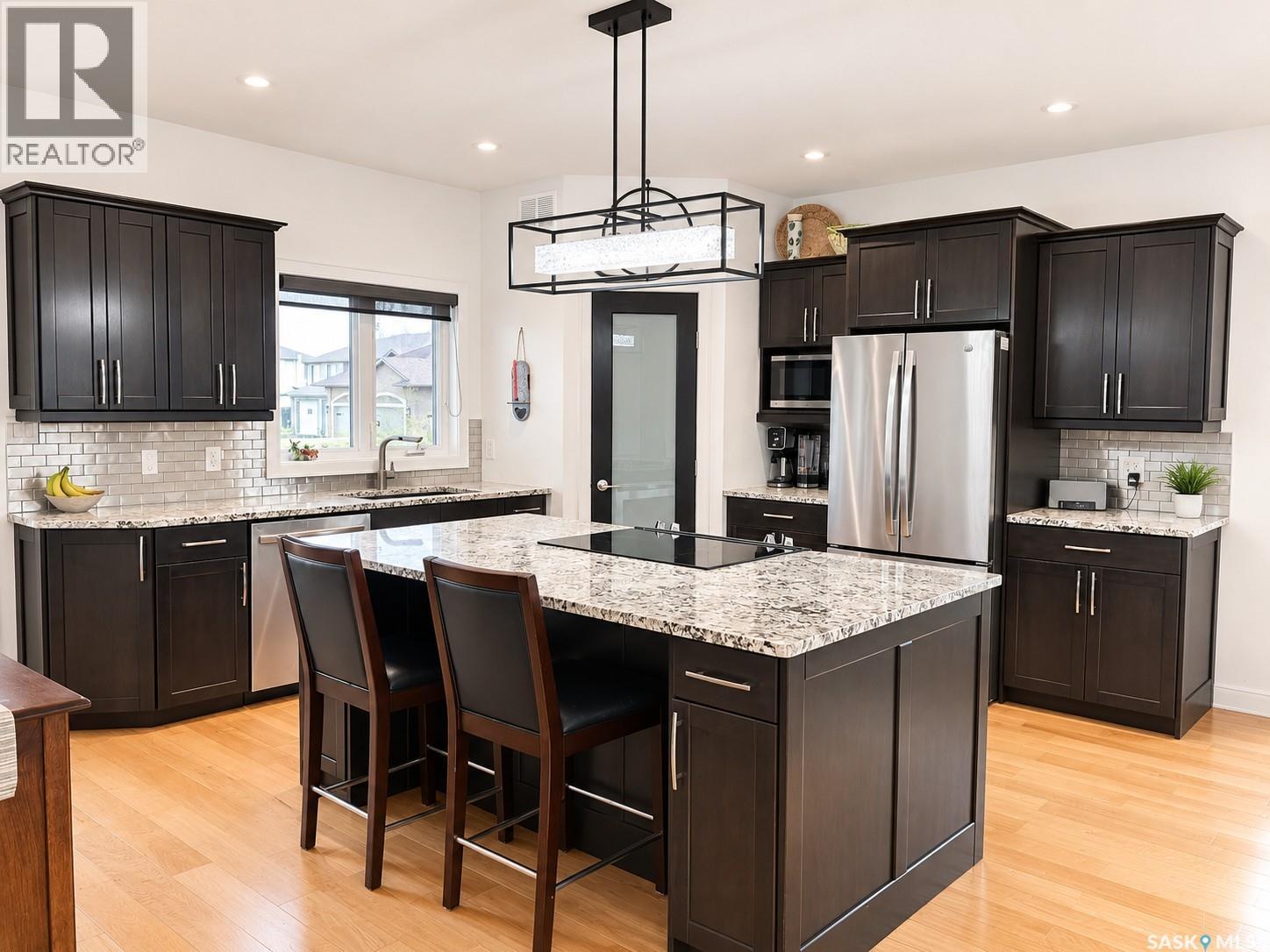 1 Glen Howard Way Property Photo 6