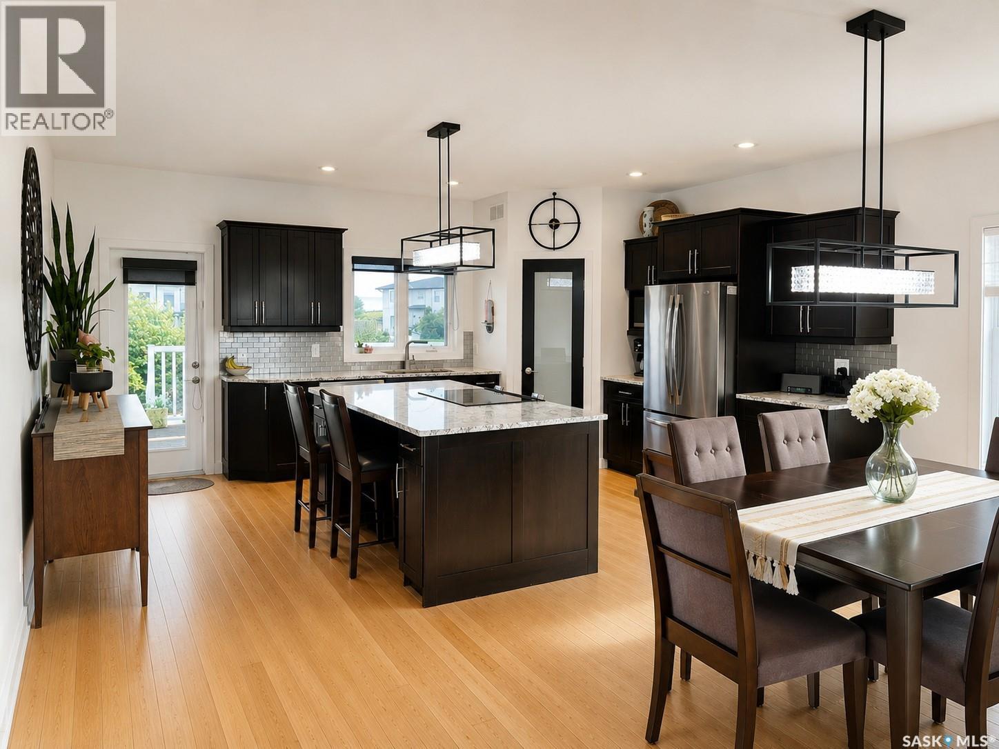 1 Glen Howard Way Property Photo 8