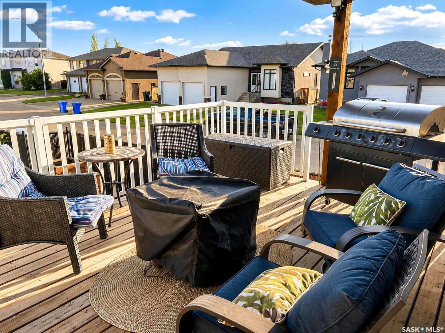 1 Glen Howard Way Property Photo 42