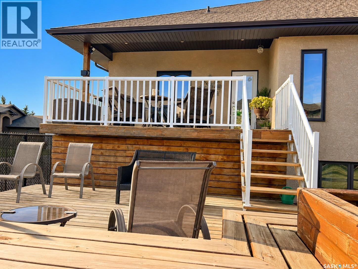 1 Glen Howard Way Property Photo 44