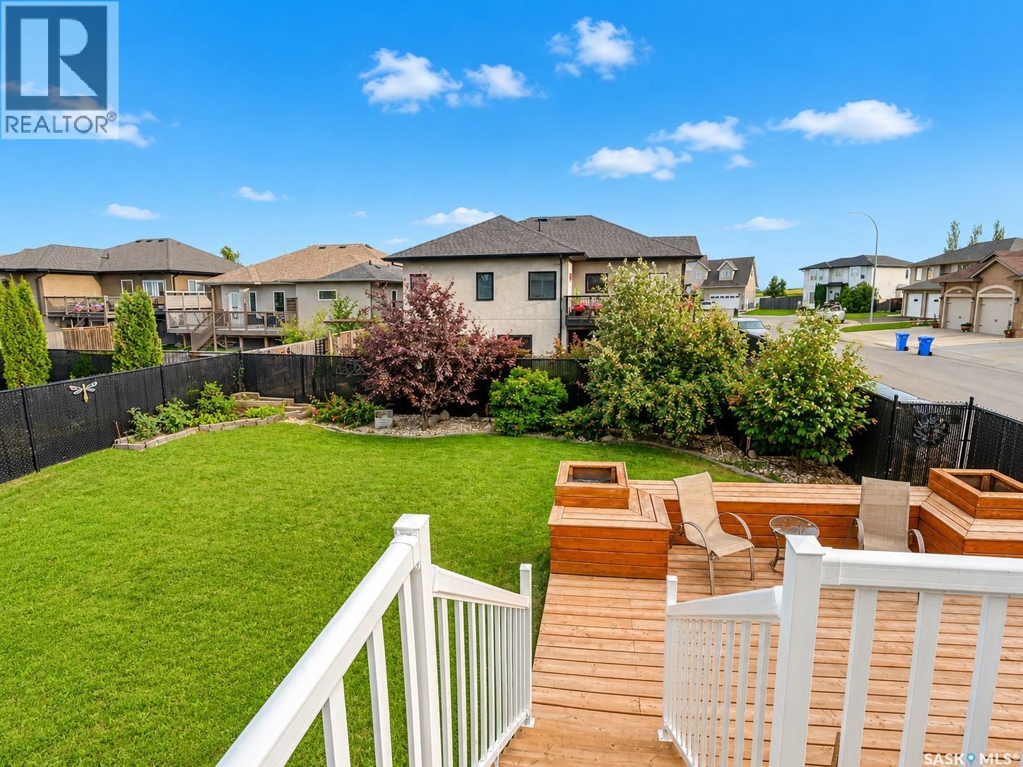 1 Glen Howard Way Property Photo 47