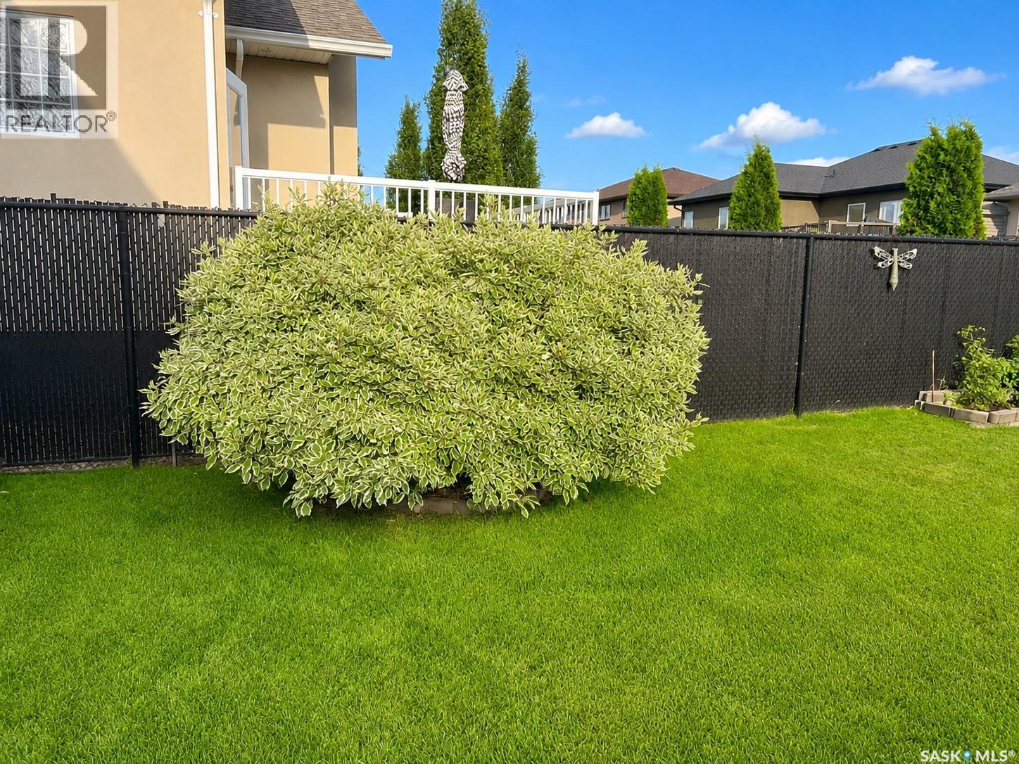 1 Glen Howard Way Property Photo 50