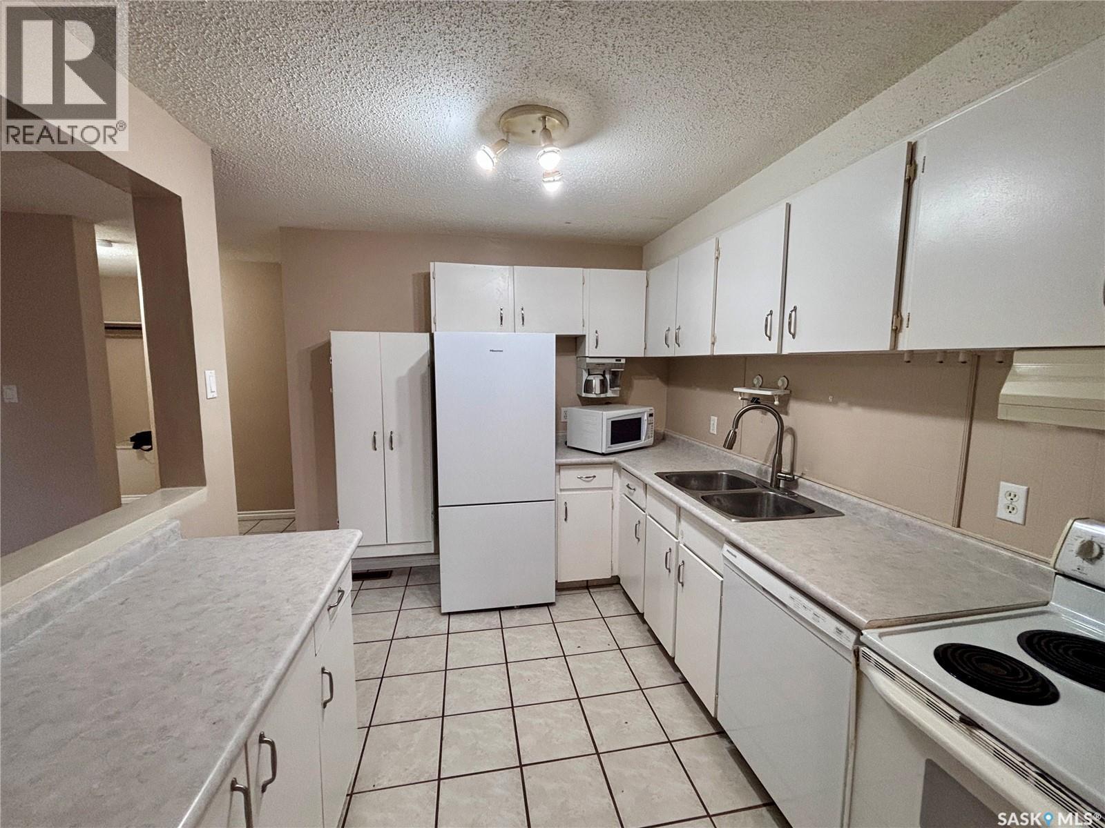 716 425 115th Street E Property Photo 7
