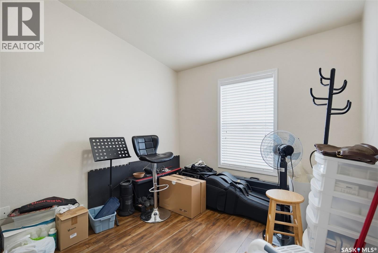 13 401 Railway Avenue Property Photo 21