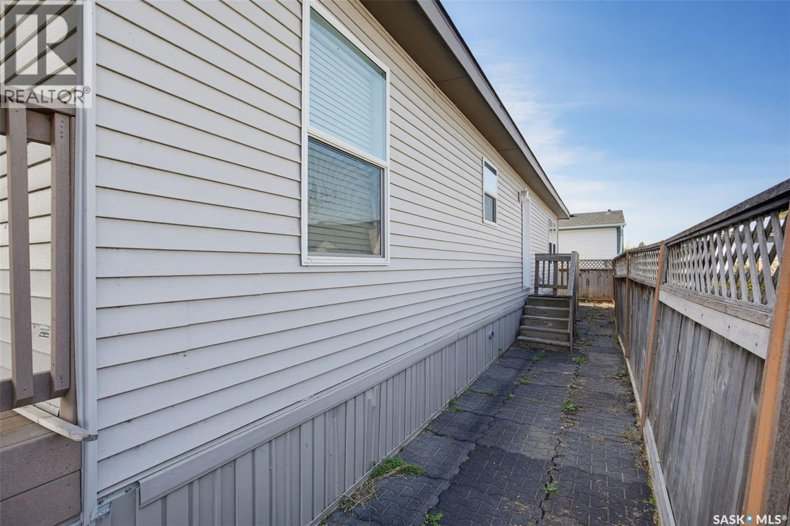 13 401 Railway Avenue Property Photo 29