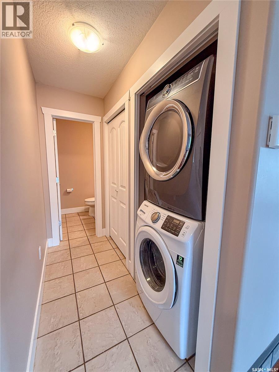 725 Centre Street Property Photo 11
