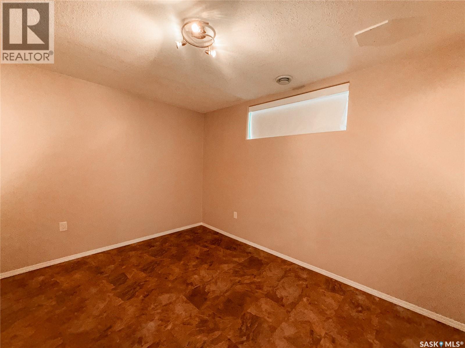 725 Centre Street Property Photo 13