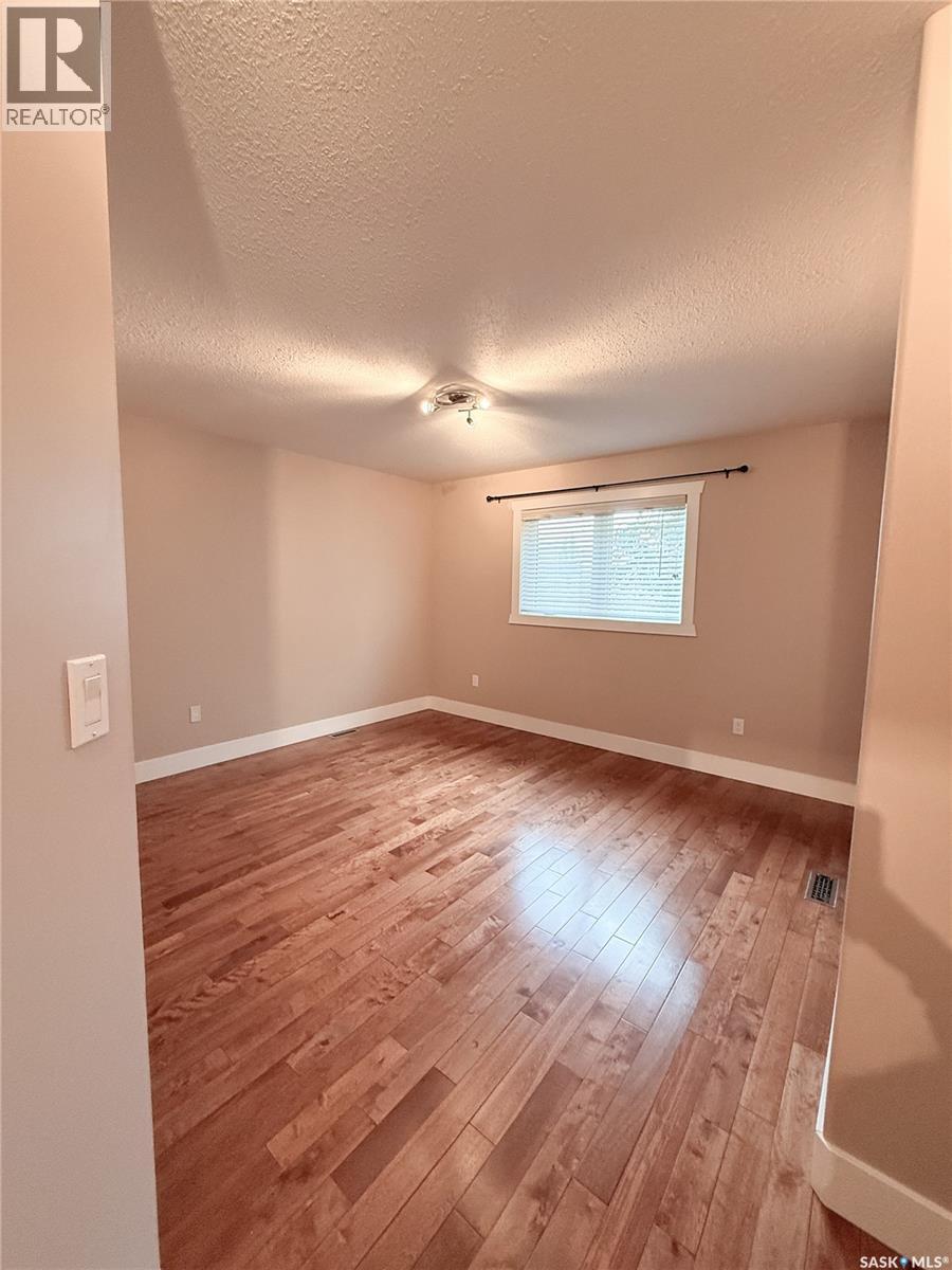 725 Centre Street Property Photo 26